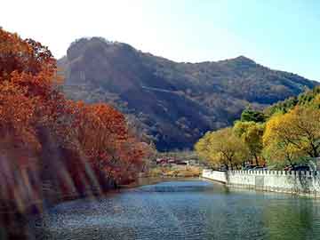 澳门二四六天天彩图库，都市异能完本